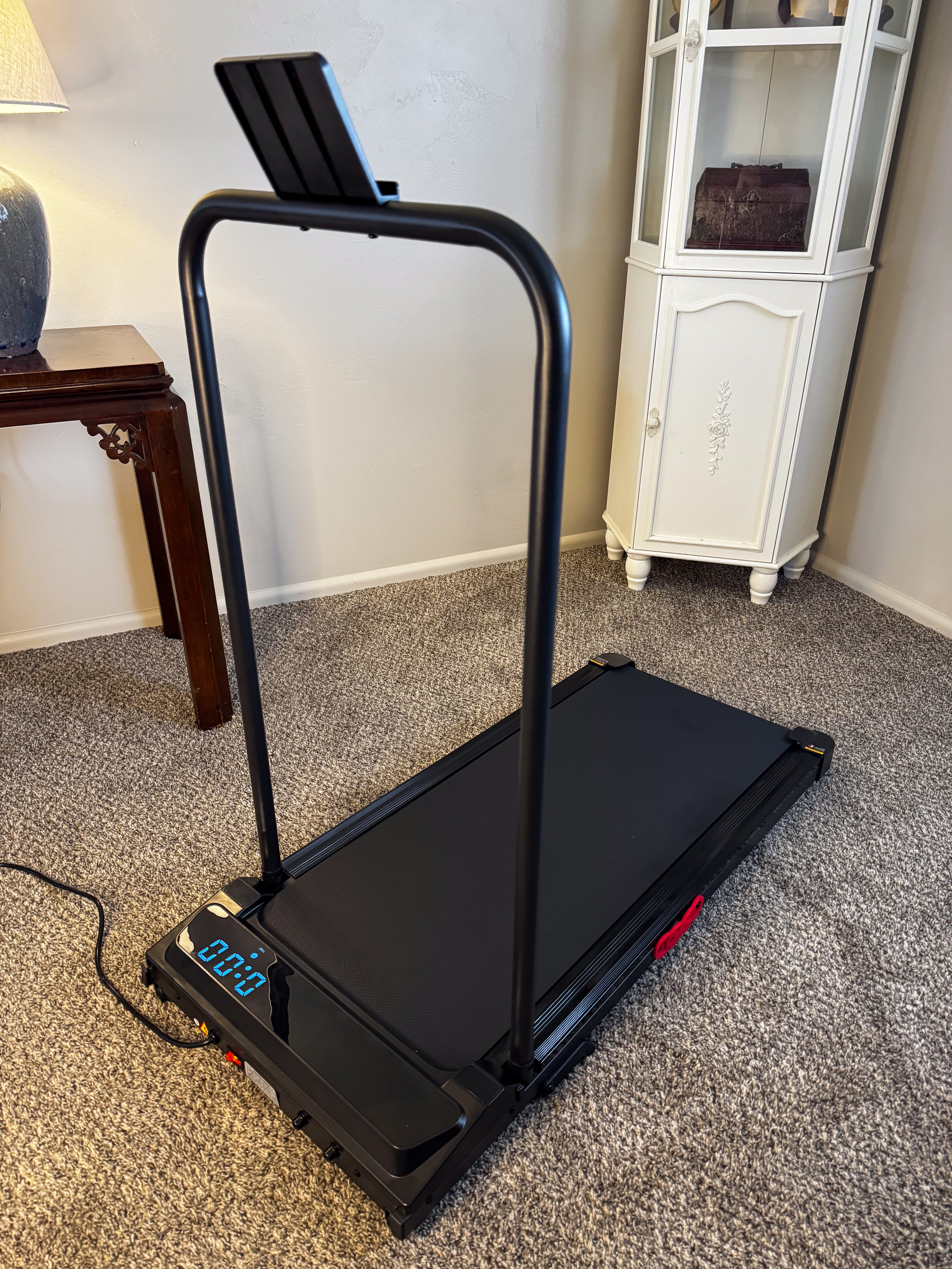 Electric Treadmills for Home with Incline, Walking Pad Treadmill with Handle Bar, 0.6-7.6MPH Portable Small Treadmills with Handles for Home Small Spaces, 3.0HP Walking Pad with Incline and 350LBS