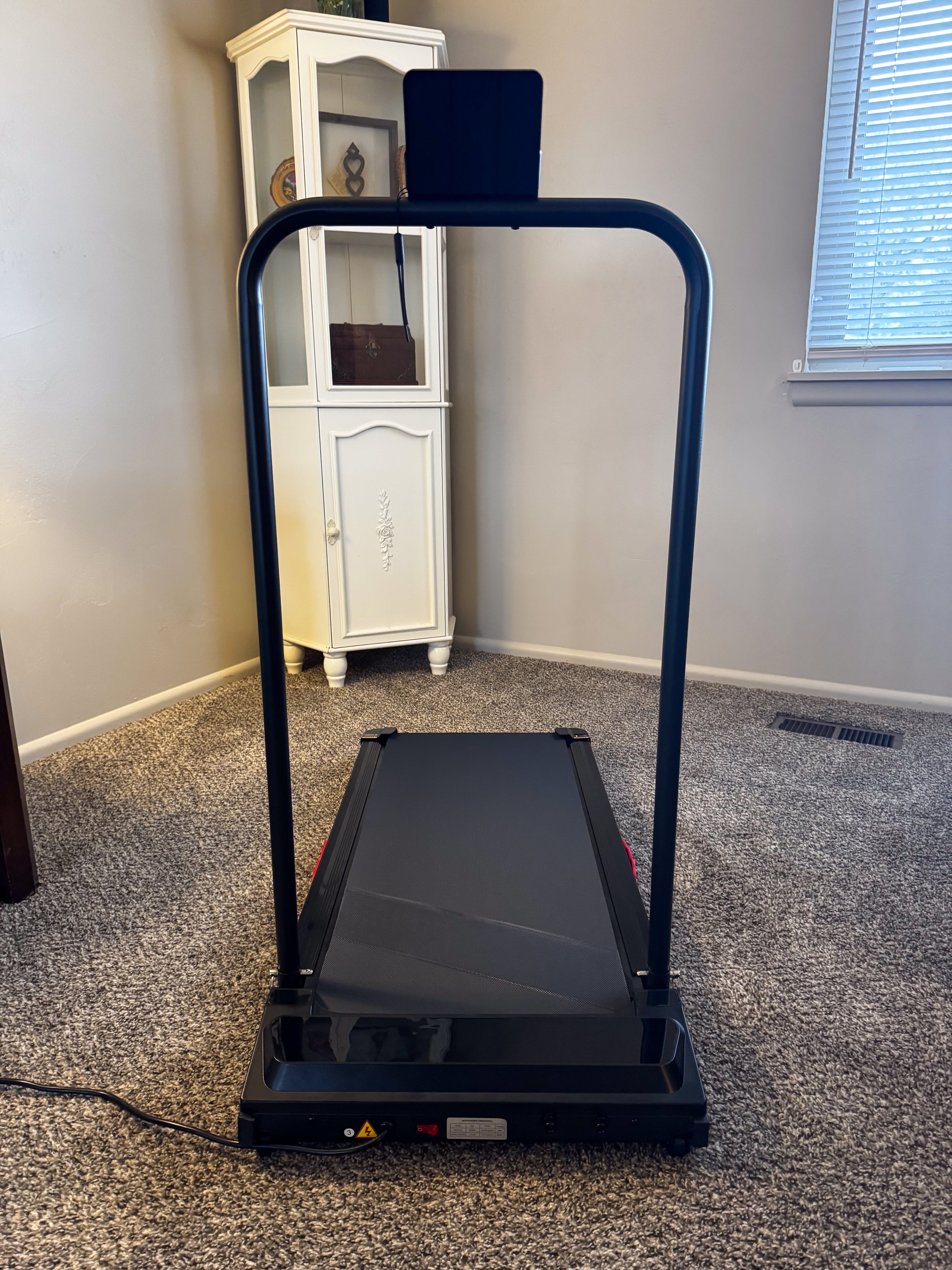 Electric Treadmills for Home with Incline, Walking Pad Treadmill with Handle Bar, 0.6-7.6MPH Portable Small Treadmills with Handles for Home Small Spaces, 3.0HP Walking Pad with Incline and 350LBS